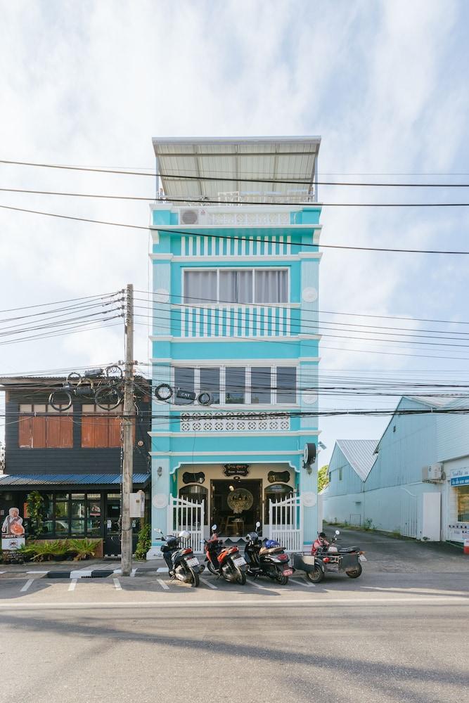 Baan Sutra Guesthouse Phuket Exterior foto